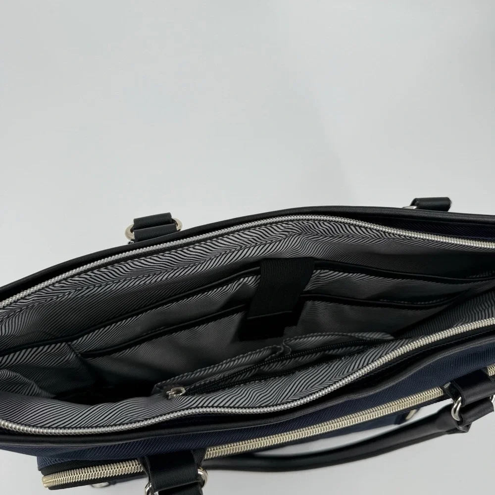 Kenneth Cole Reaction 15-17